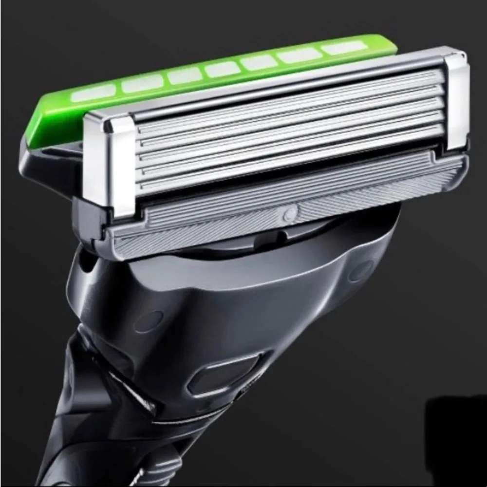 NWT Schick Hydro Skin Comfort Sensitive Skin Shaving Razor